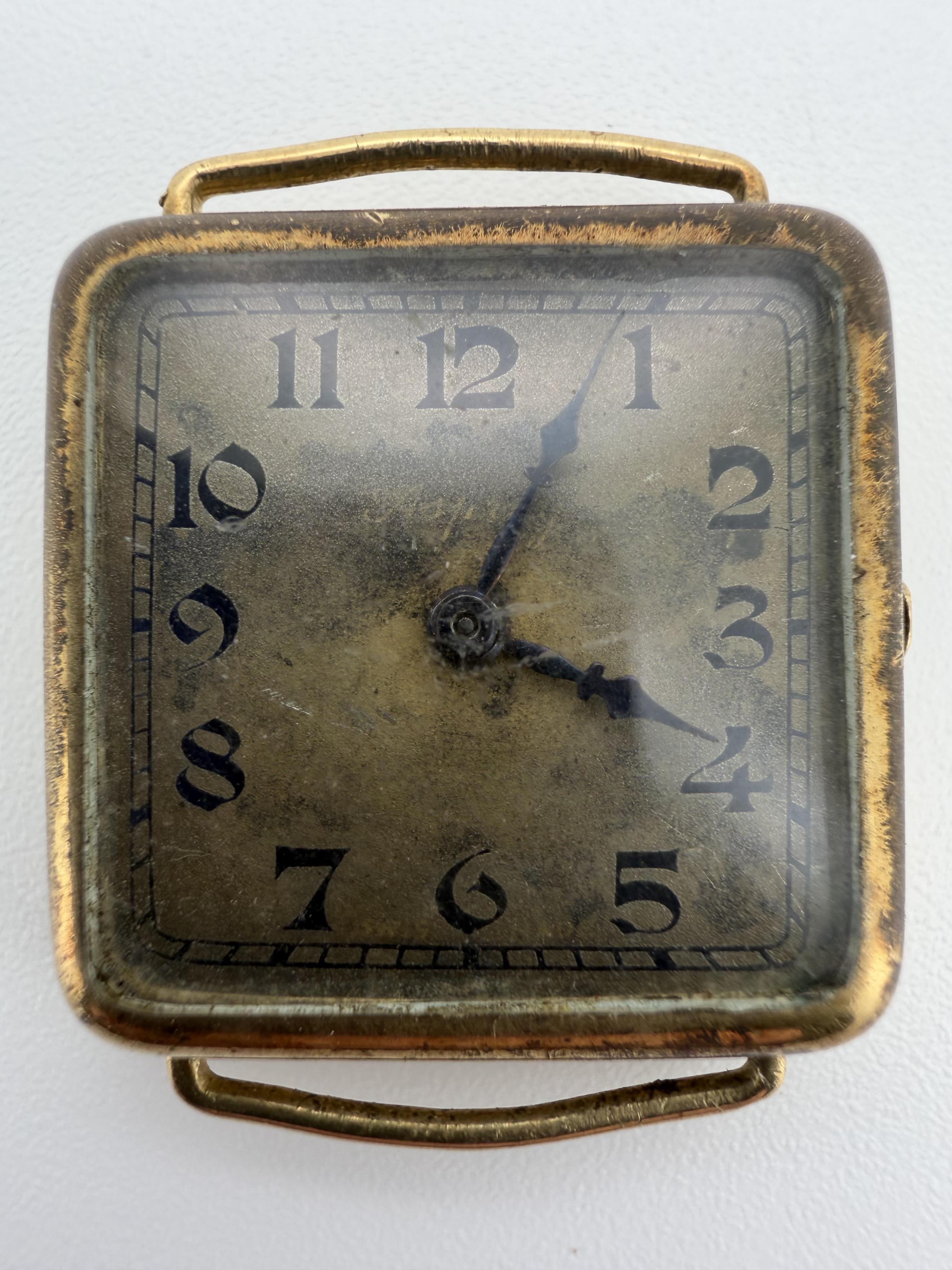 A lady's 18ct gold Longines manual wind wrist watch, lacking winding crown, case diameter 21mm.